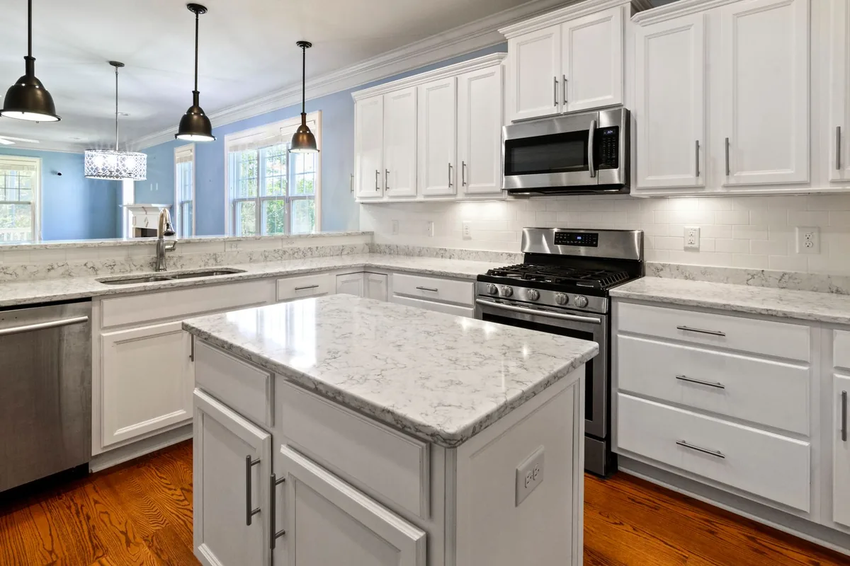 Filth & Squalor Cleanup in Allouez, WI